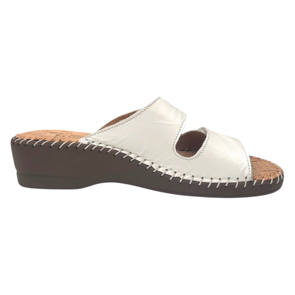 StilediVita 5514 — Ciabatta Donna con Zeppa e Strappi in Pelle