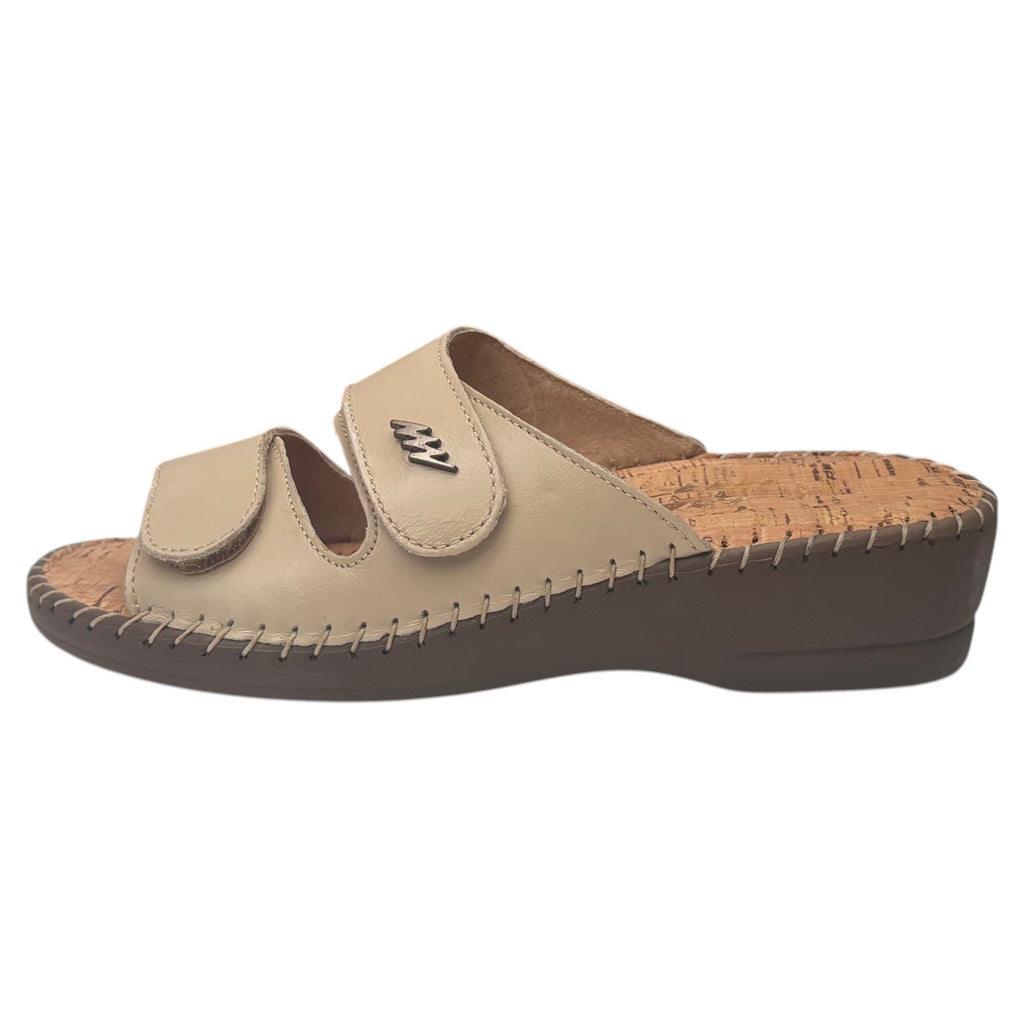 StilediVita 5514 — Ciabatta Donna con Zeppa e Strappi in Pelle